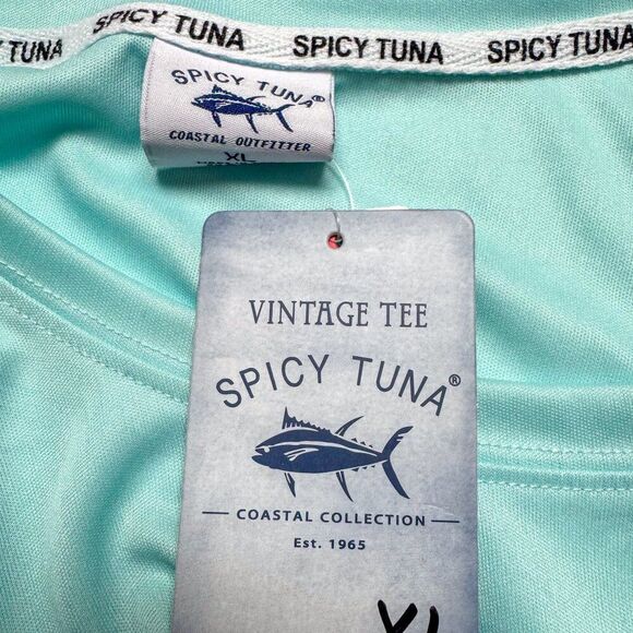 NEW Spicy Tuna St Pete Beach Shirt Men XL‎ Blue Performance Fishing Tee NWT $50 - Picture 9 of 15